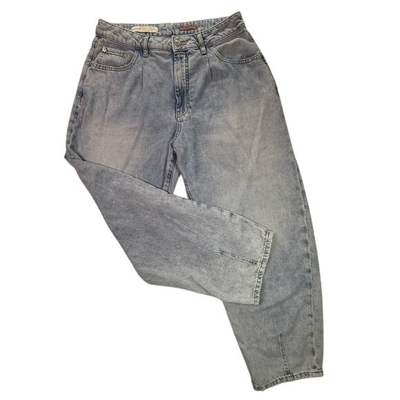 Pilcro Anthropologie Balloon Tapered High Rise Pleated Light Wash Soft Sz 29 - Picture 1 of 16